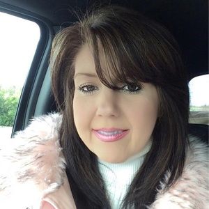 Meet your Posher, Melisa lori